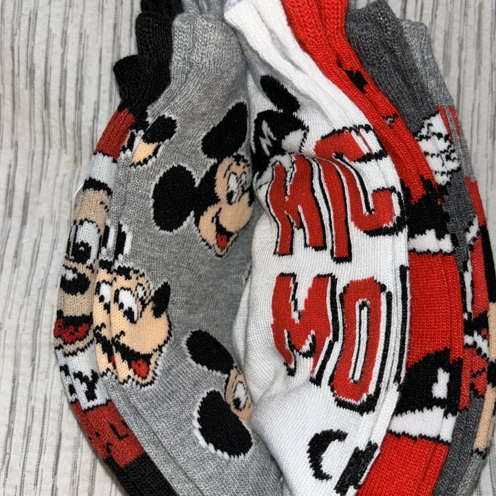 Disney Mickey Mouse 100 Years 6-pack of No Show Socks - Picture 7 of 10